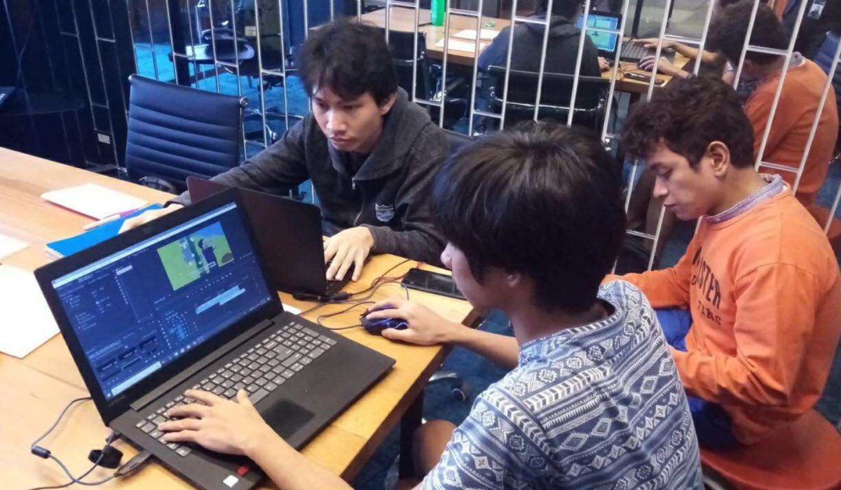 head website button-03